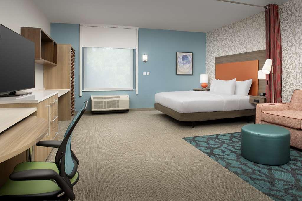 Home2 By Hilton Westshore Airport *